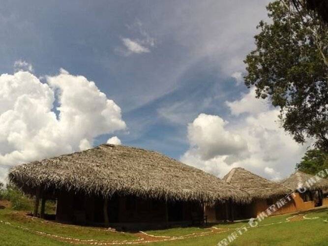 Cloudz Sigiriya (Green Ayurvedic Resort)