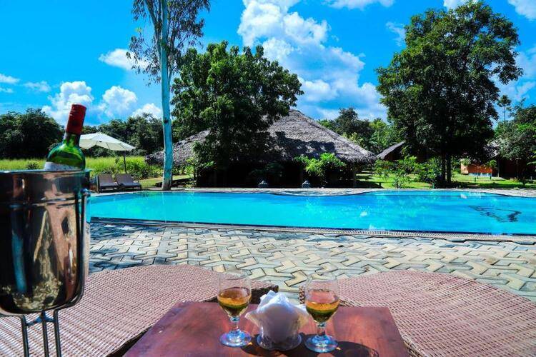 Cloudz Sigiriya (Green Ayurvedic Resort)