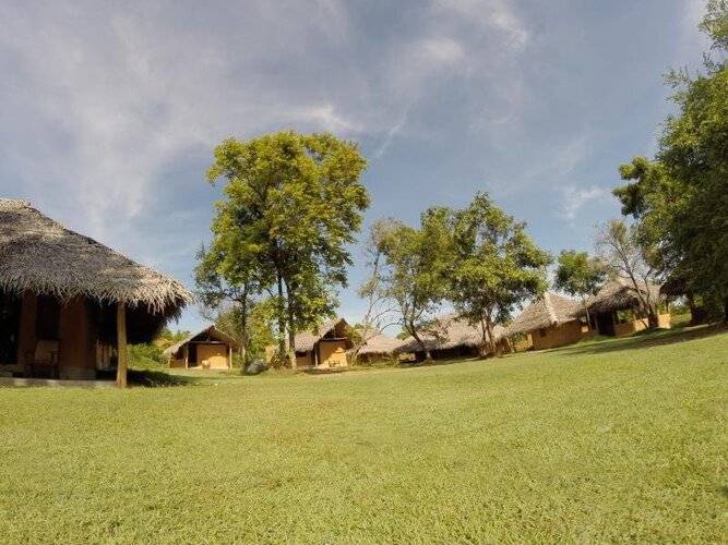 Cloudz Sigiriya (Green Ayurvedic Resort)