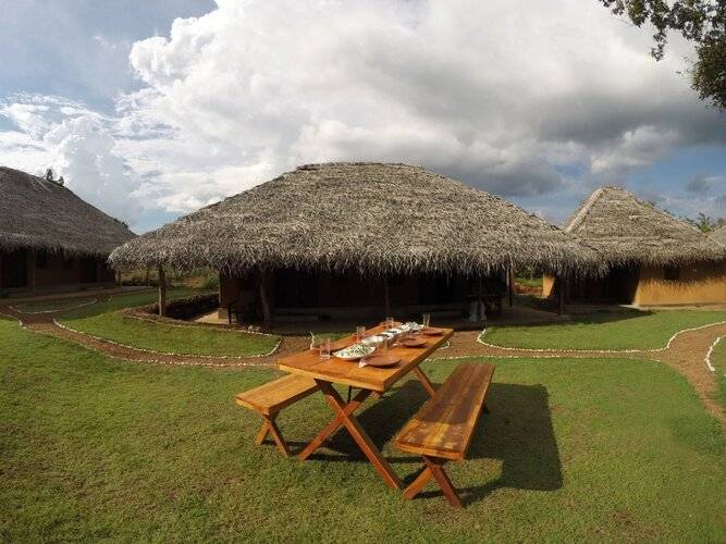 Cloudz Sigiriya (Green Ayurvedic Resort)