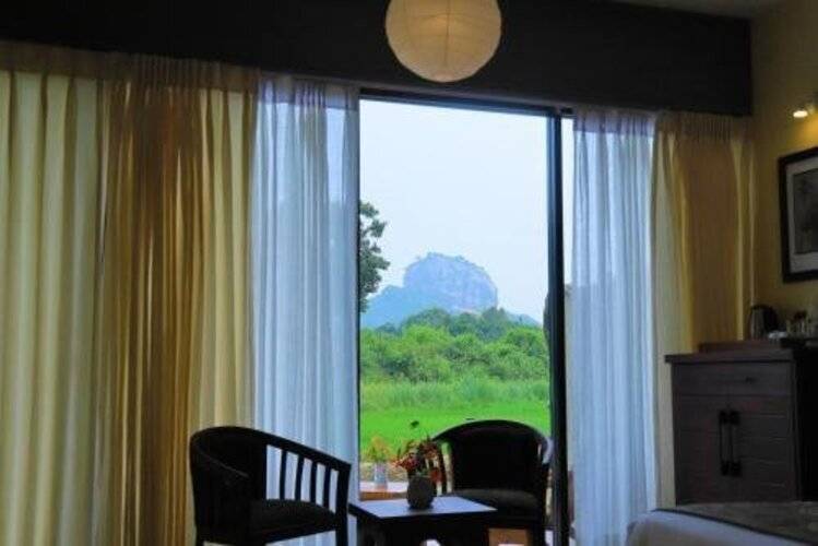 Sigiriya King's Resort
