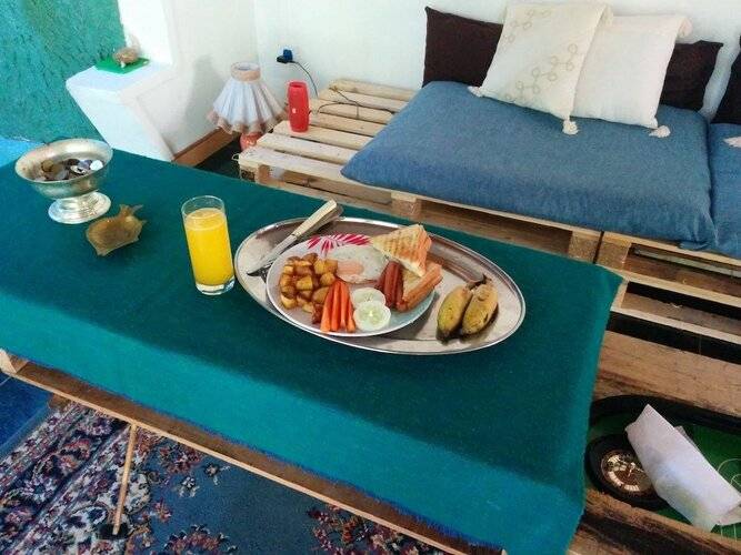 Airport Transit B&B