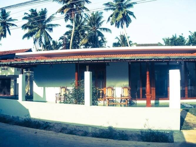 Talalla Sea Anemone Hotel