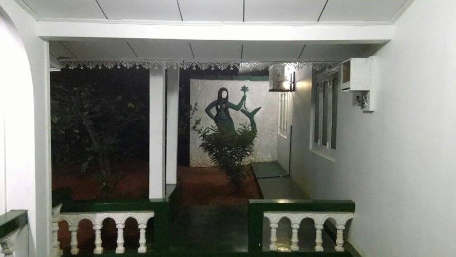 Asix Hotel