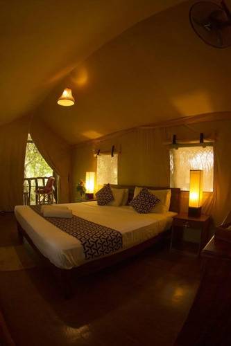 Athgira River Camp