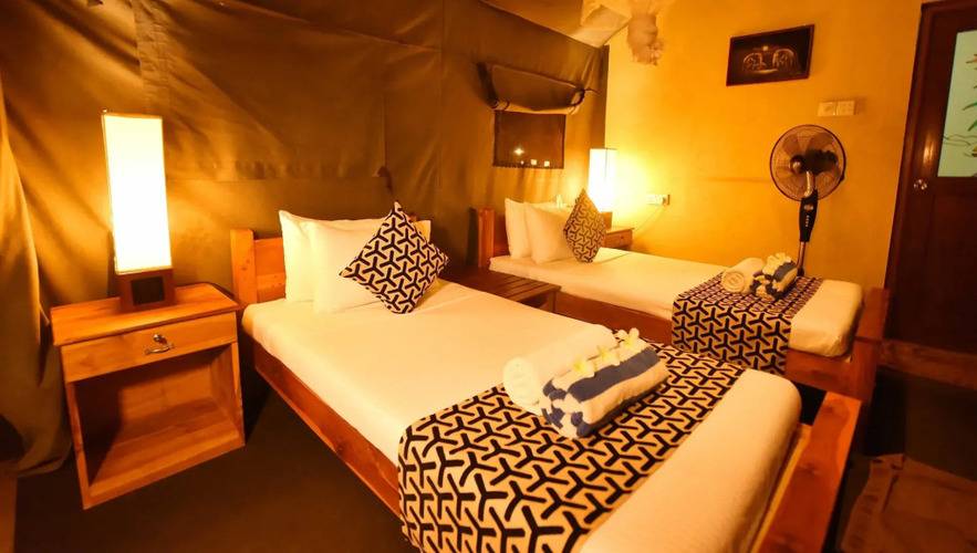 Athgira River Camp