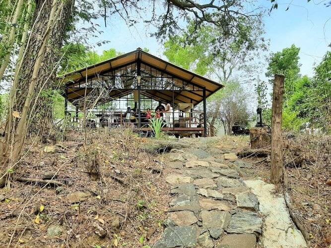Elephant Lodge