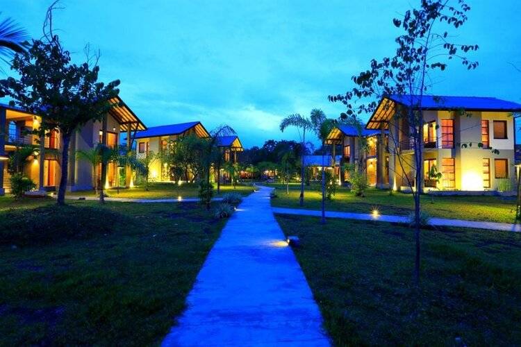 Chaarya Resort & Spa By Chandrika