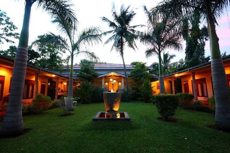 Chaarya Resort & Spa By Chandrika