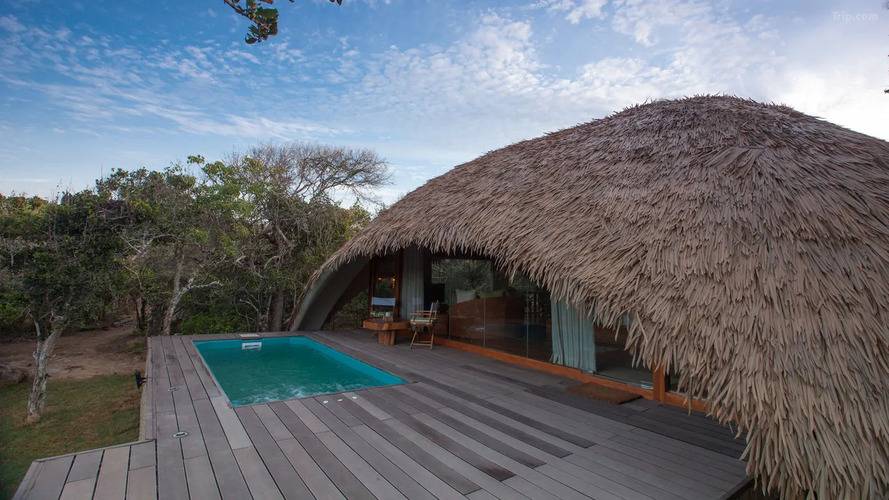 Uga Chena Huts