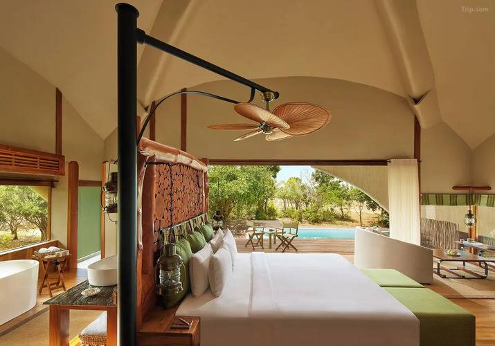 Uga Chena Huts