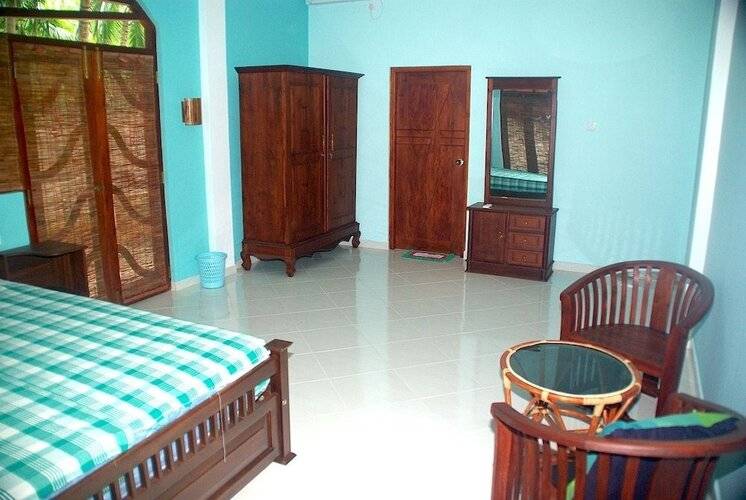 King Coconut Lodge