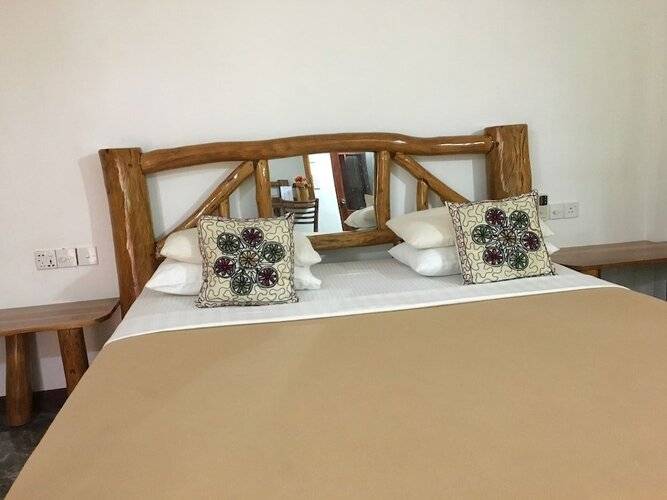 Mihini Hotel