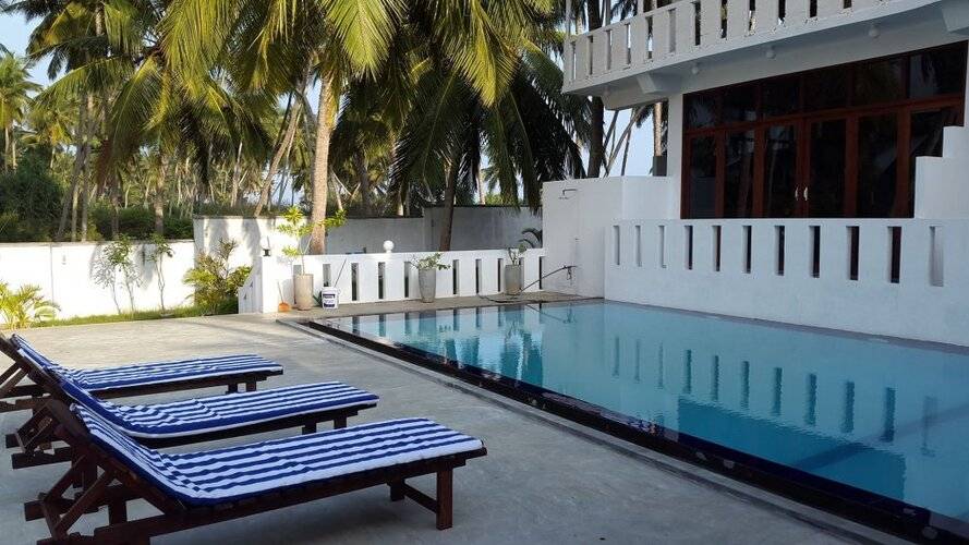 Nirvana Beach Boutique Hotel