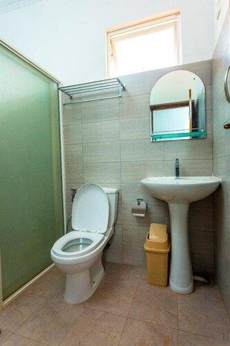 Dayanithi Guest House