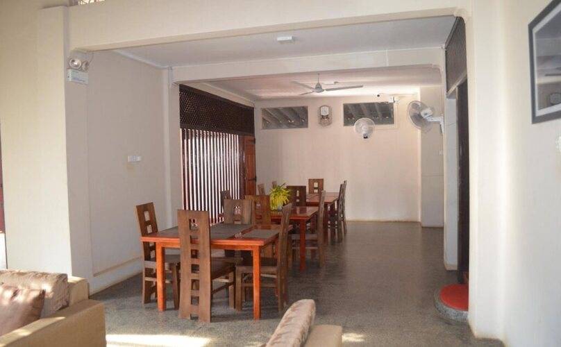 Dayanithi Guest House