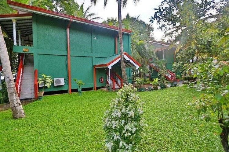Centauria Lake Resort