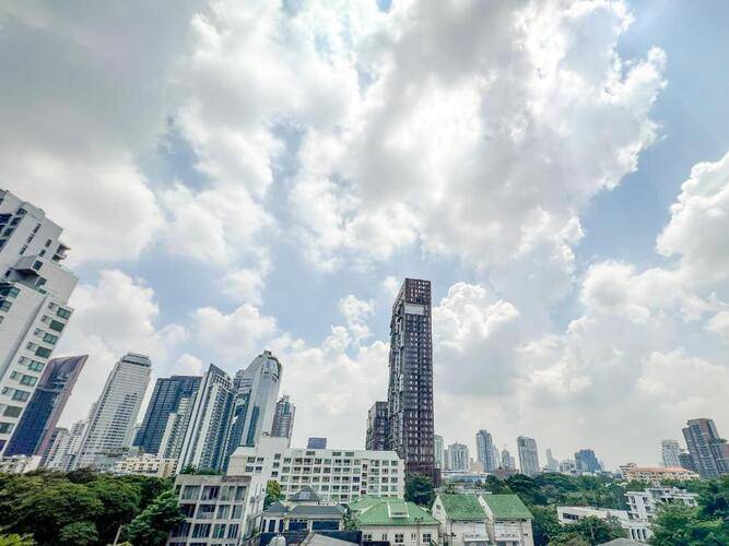 Oakwood Studios Sukhumvit Bangkok