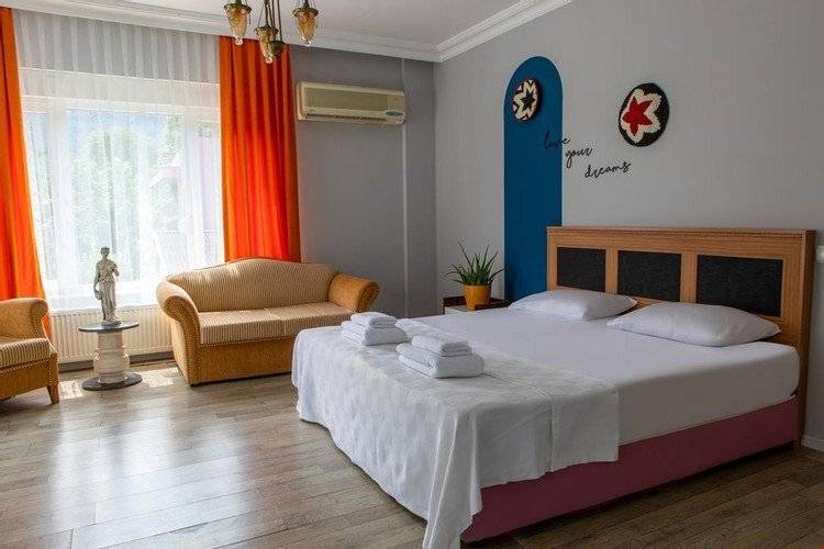 Olya Boutique Hotel