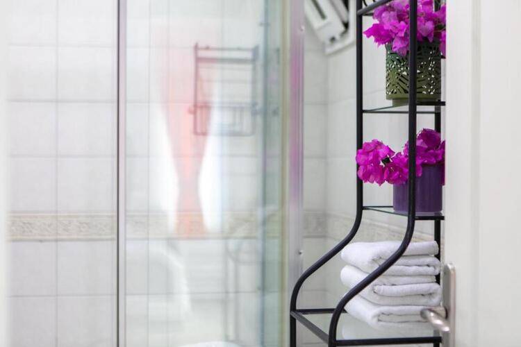 Olya Boutique Hotel