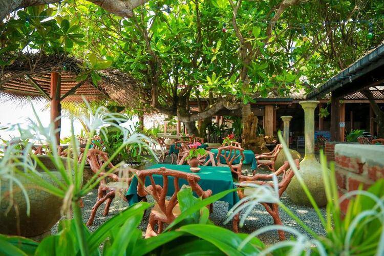 Moon Beam Beach Hotel