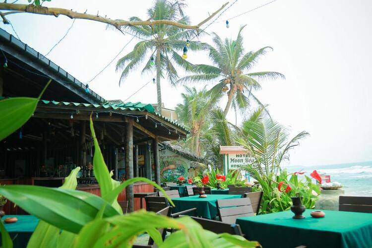 Moon Beam Beach Hotel