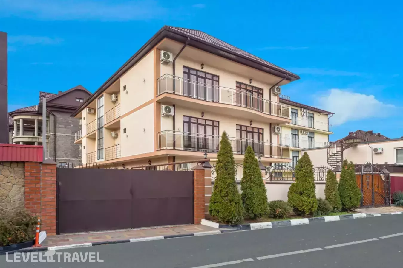 Manolis (Манолис) Гостевой Дом