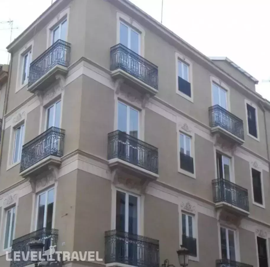 Flats Friends Torres Quart