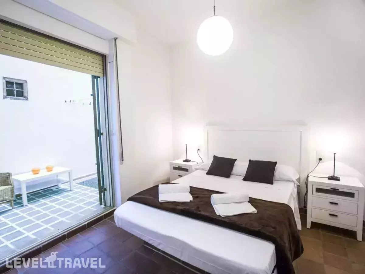 Total Valencia Charming