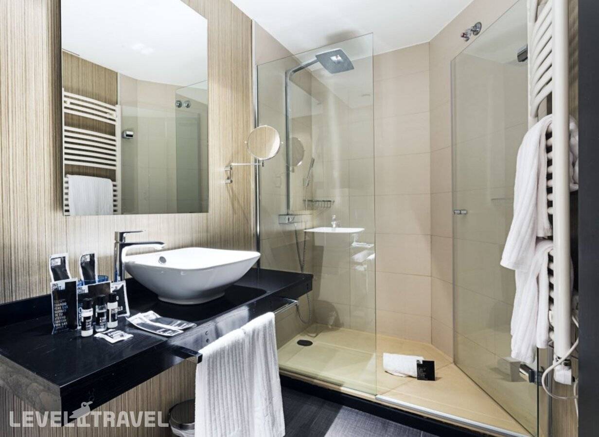 фотографии отеля One Shot Luchana 22 в Испания(Мадрид) - фото №21