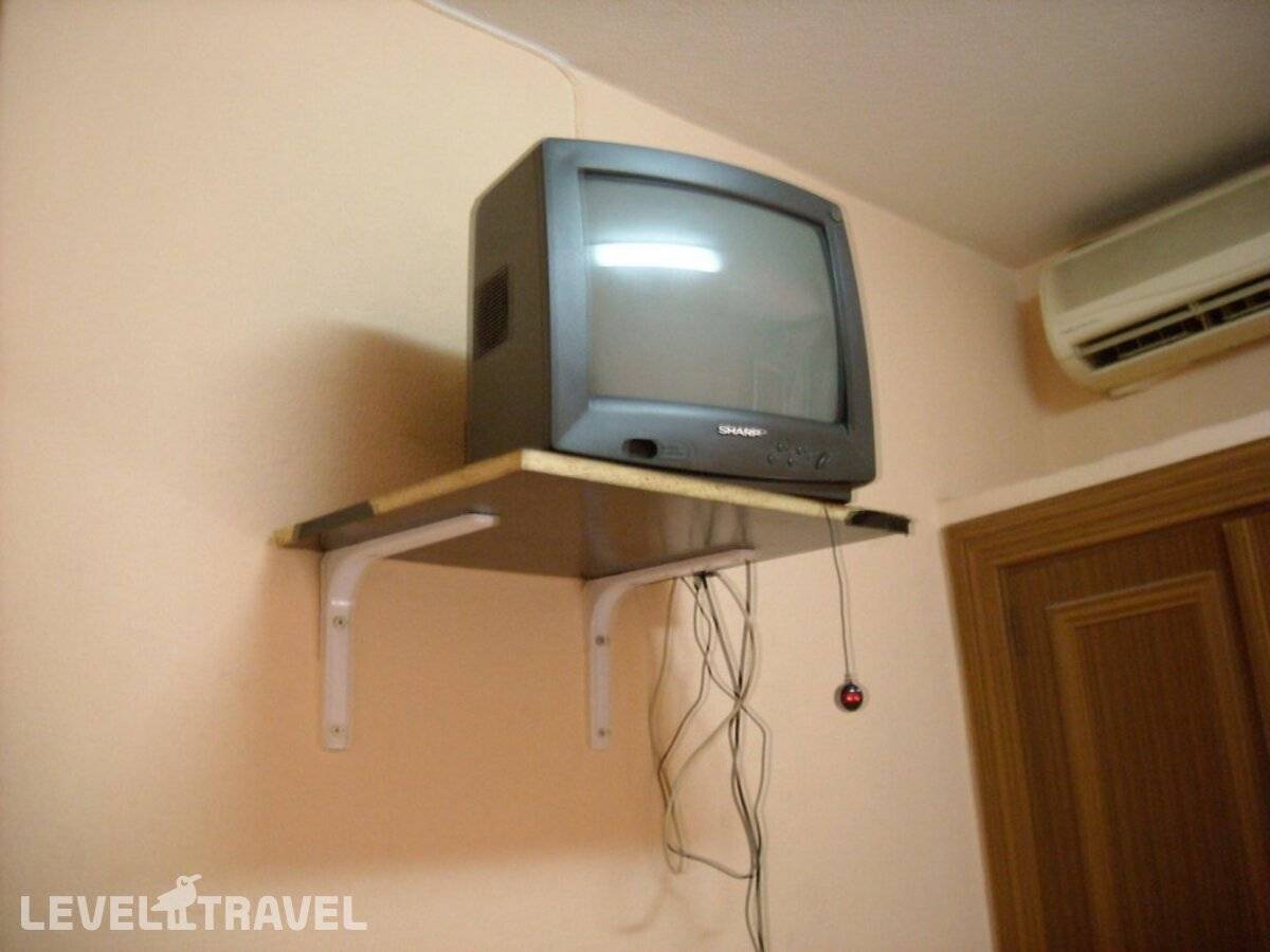 Изображение отеля 8