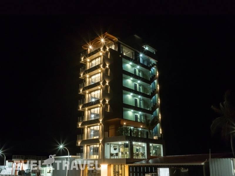 Фотография Swarn By Hawks Hotels (Ex. Clarks Exotica Kamadhoo Maldives) Фотография Swarn By Hawks Hotels (Ex. Clarks Exotica Kamadhoo Maldives)