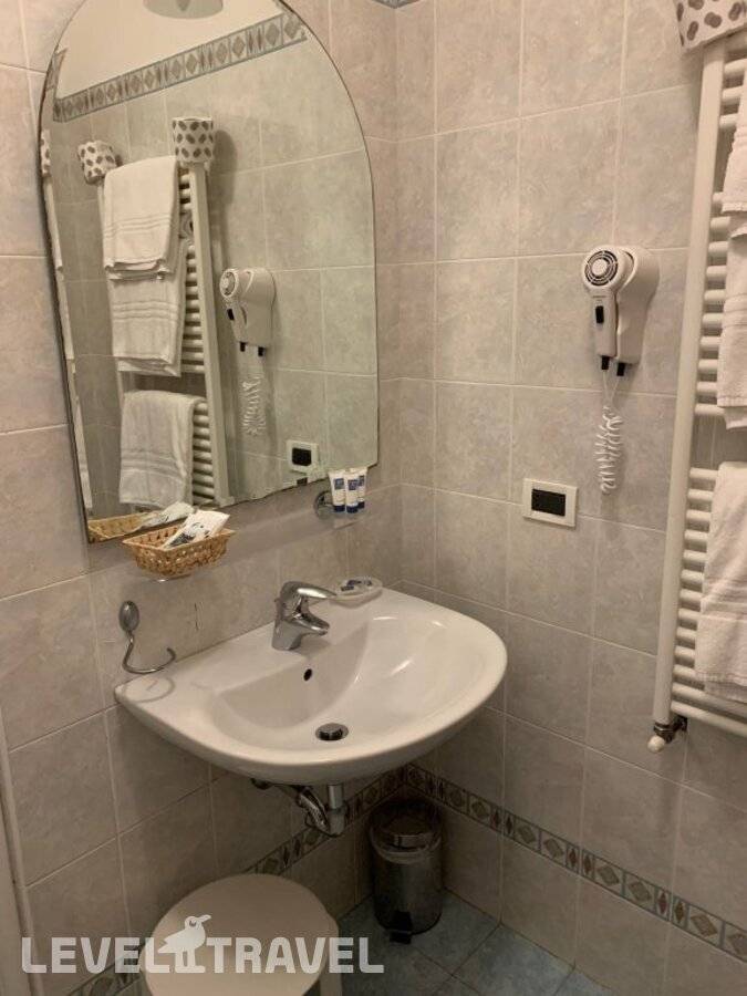 Изображение отеля 35