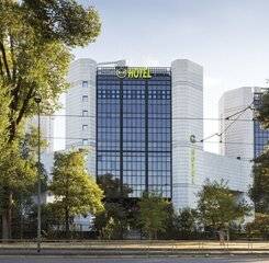 $item['hotel']['name']
