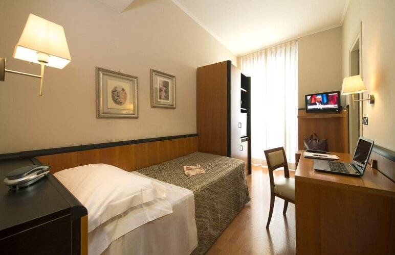 Fenice Milano Hotel