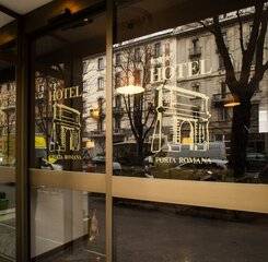 $item['hotel']['name']