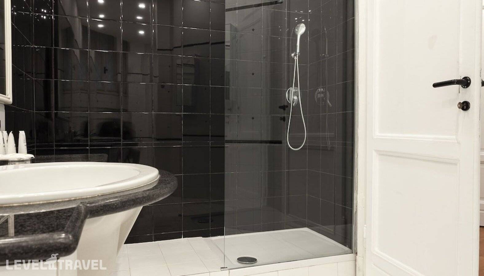 фотографии отеля Italianway - Urbano Iii в Италия(Милан) - фото №8