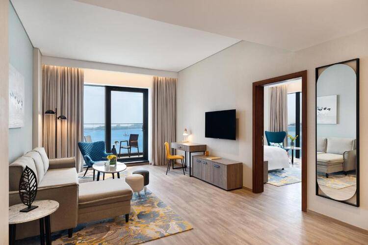 Voco Dubai The Palm By Ihg