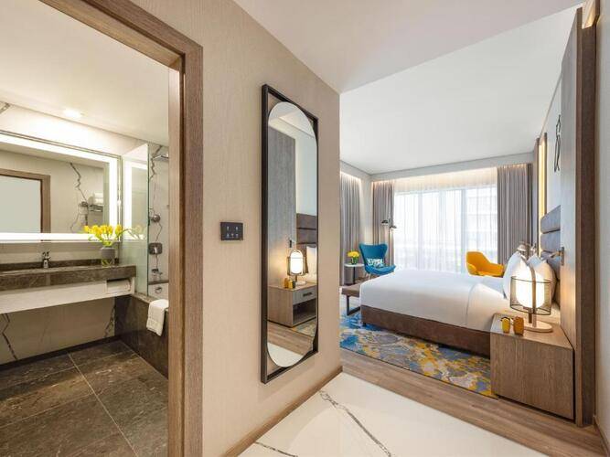Voco Dubai The Palm By Ihg