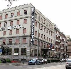 $item['hotel']['name']