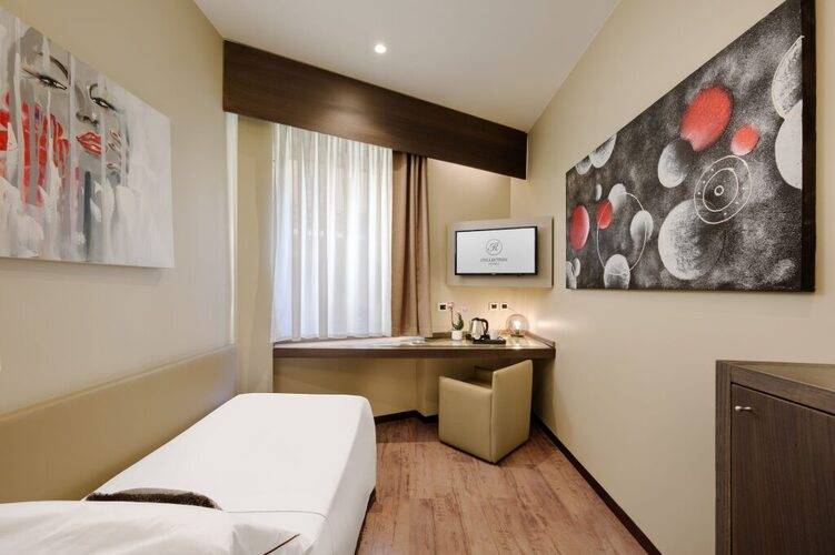 Hotel Mentana, By R Collection Hotels