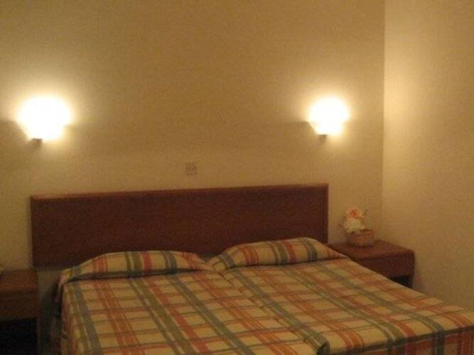 Aparthotel Mandalena