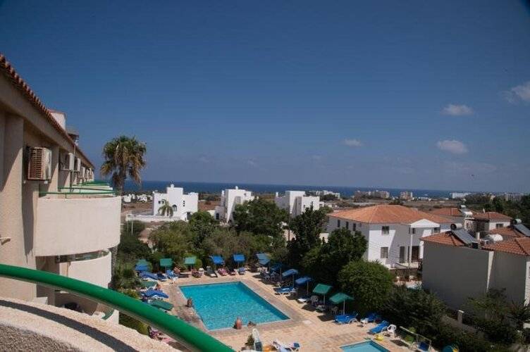 Aparthotel Mandalena