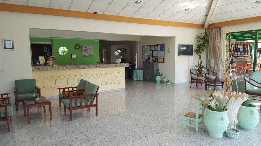 Aparthotel Mandalena