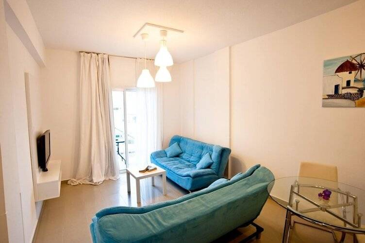 Anais Bay Apartments