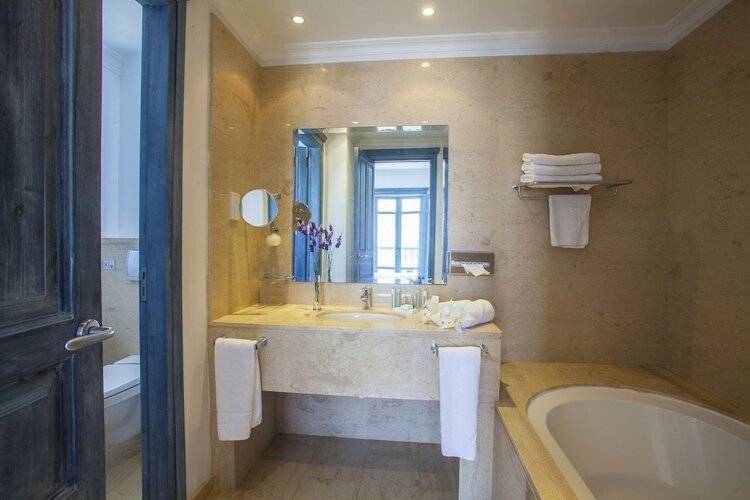 Nausicaa Luxury Villas