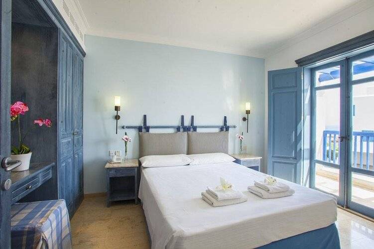 Nausicaa Luxury Villas