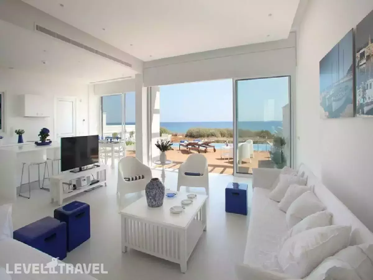 Protaras Seafront Villa Eponine