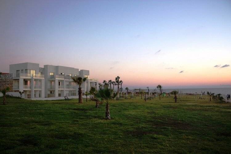 Amphora Hotel & Suites