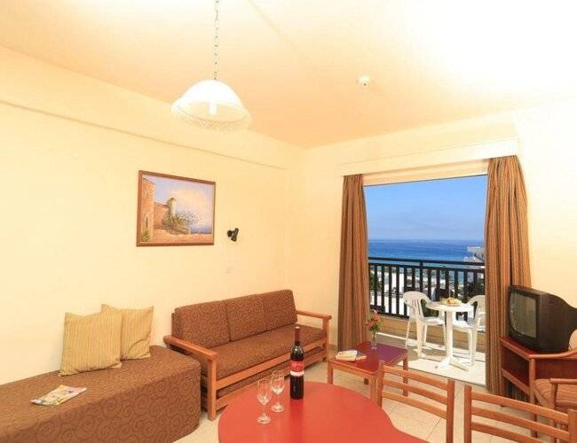 Vangelis Hotel & Suites
